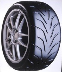 225_40ZR18_92Y___4bac8750f0c41.jpg